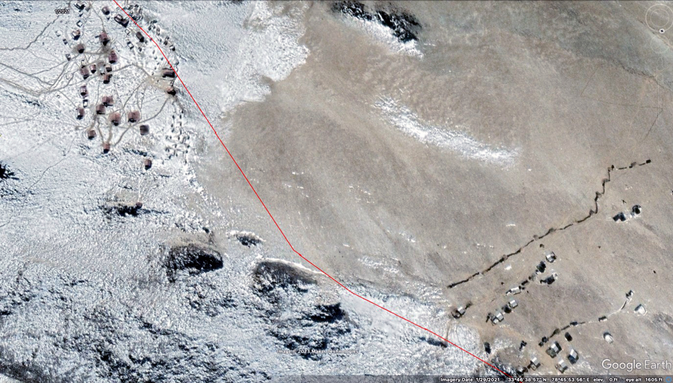 PLA outpost (upper left) 300 meters from Indian Outpost (lower right) on LAC (red line) on Finger 4 on north shore of Pangong Lake, January 2021 (after withdrawal along shore)