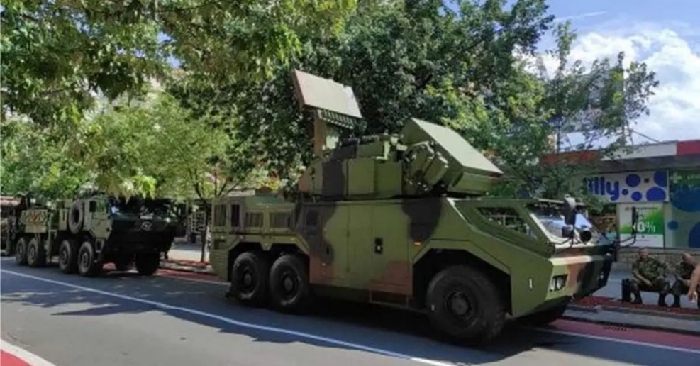 Figure 1. HQ-17 and support vehicle